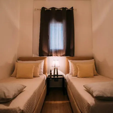 The Lighthouse Апартаменты *