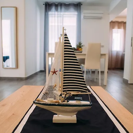 The Lighthouse Apartman Trappeto