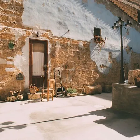 Apartment The Lighthouse Trappeto (Sicily)